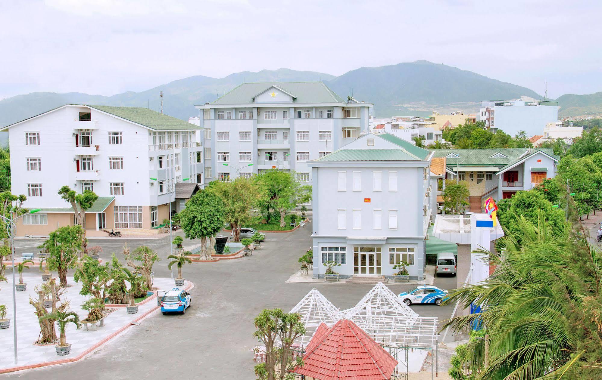 Sky Nha Trang Hotel Екстериор снимка